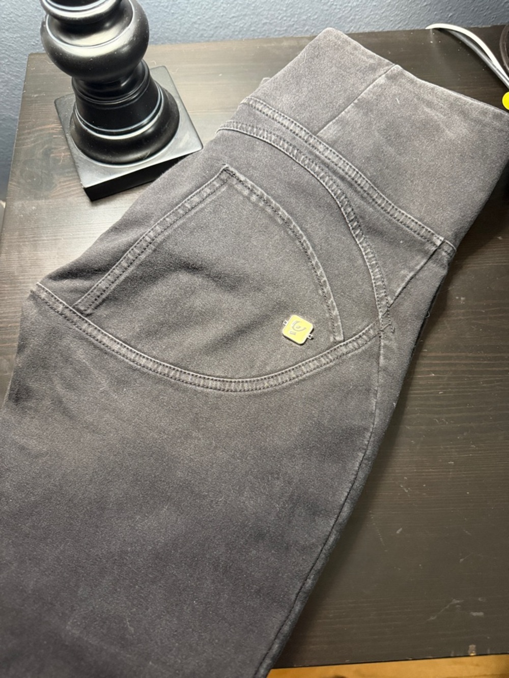 Freddy Women's Sleek Black Jeggings - Picture 4 of 4